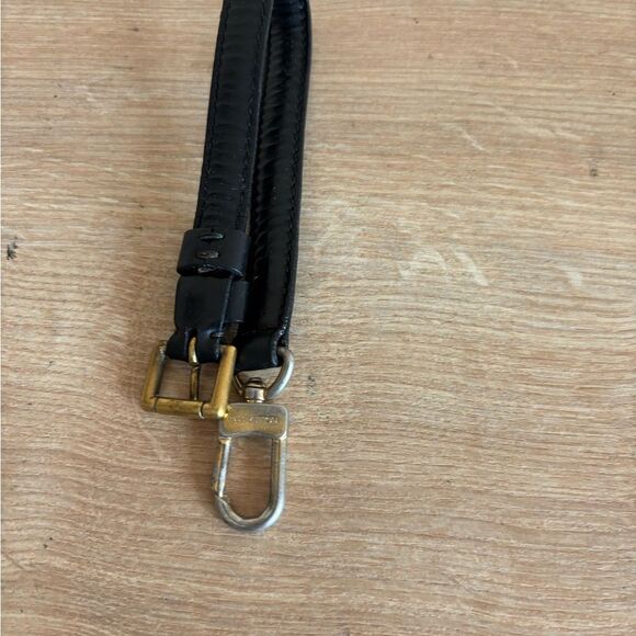 Authentic Louis Vuitton black strap extender - Picture 2 of 2